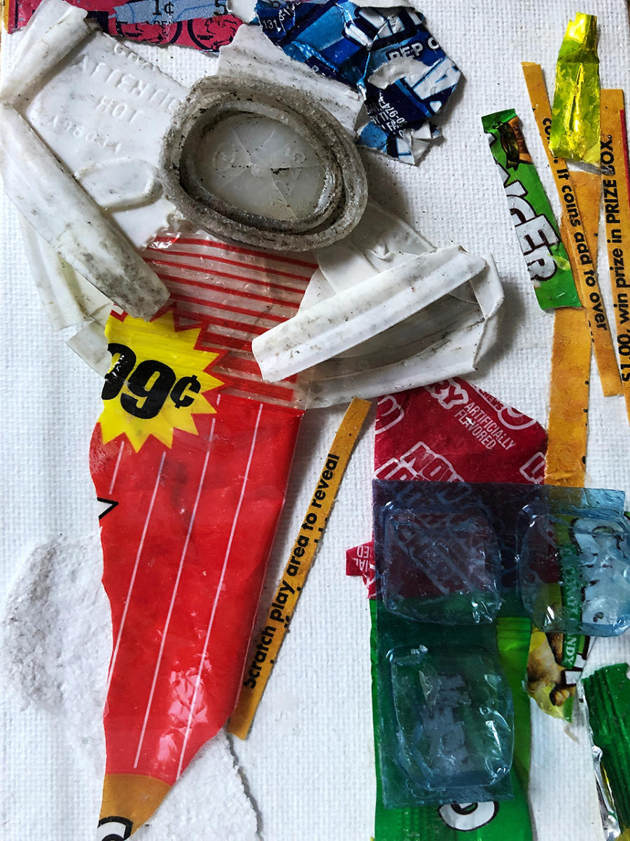 Red Angel
4" x 6" : New York City Collages : ART UNDERFOOT :: CAROL BASTIEN