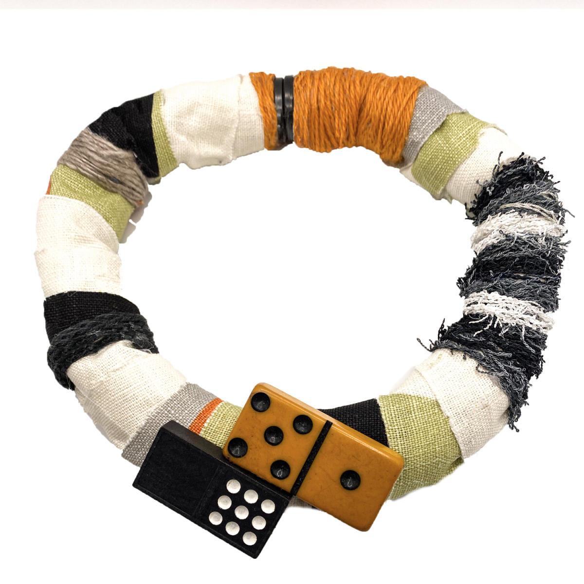  : Wearable Art - Collared : ART UNDERFOOT :: CAROL BASTIEN